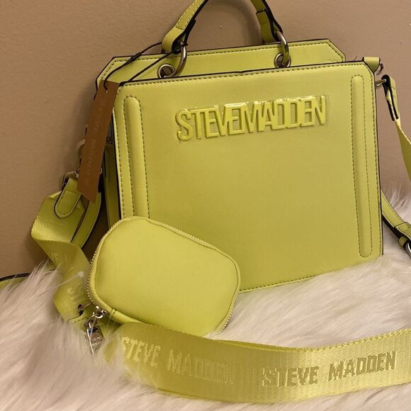 NWT Steve Madden (Bevelyn) Crossbody Bag w/Airpod Pouch - Lime Green*New Color* - Picture 5 of 13